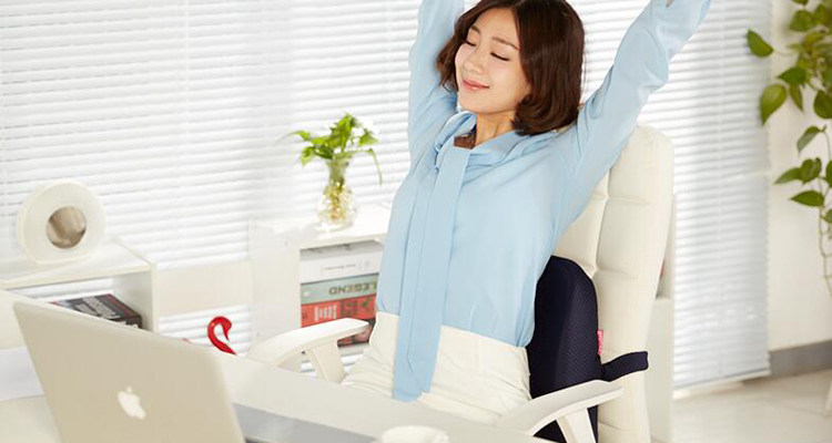 办公室正确坐姿_办公室美女短裙坐姿_孕妇坐姿正确图解-圈子花园图片