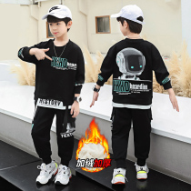 Boy plus velvet suit 2021 autumn and winter new children handsome clothes foreign style two-piece Sports warm childrens clothing tide