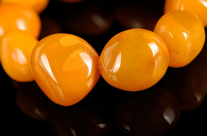 46.37克 17-24mm大颗油润满蜜蜜蜡随形手链