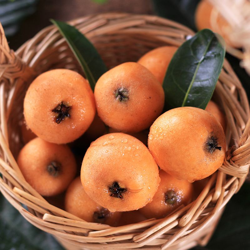 正宗云南枇杷果甜枇杷3斤送1斤航空包邮