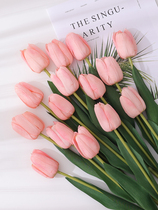 Emulated Floral Feel Moisturizing Tulip Upscale Flower Arrangement Living Room Dining Room Table Vase Decoration Fake Flowers Small Furnishing Dry Bouquet