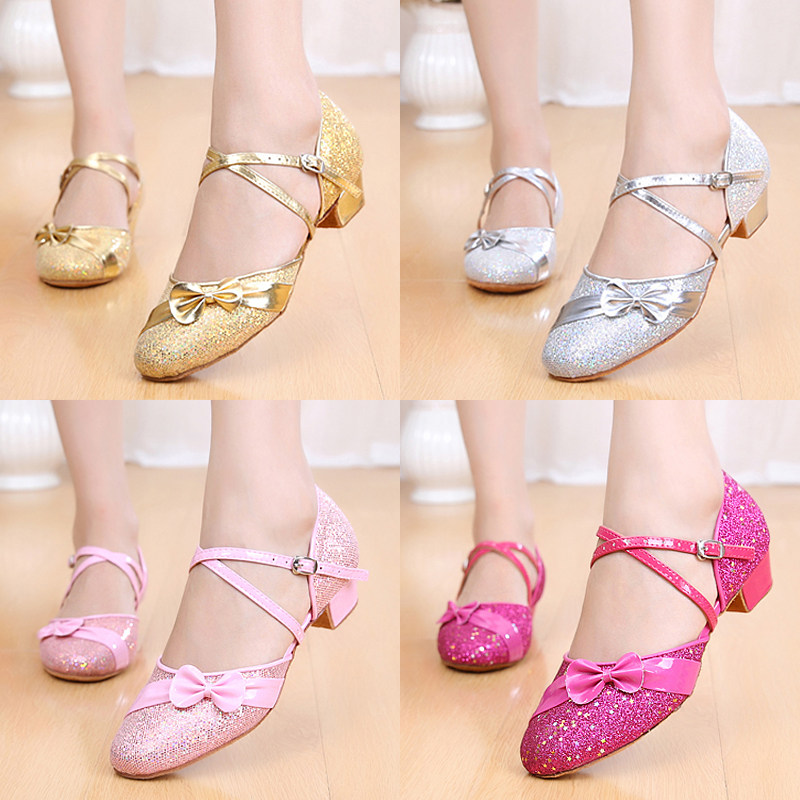 拉丁舞鞋儿童女孩舞蹈鞋中低跟软底恰恰女童小孩练功跳舞鞋凉鞋秋_7折