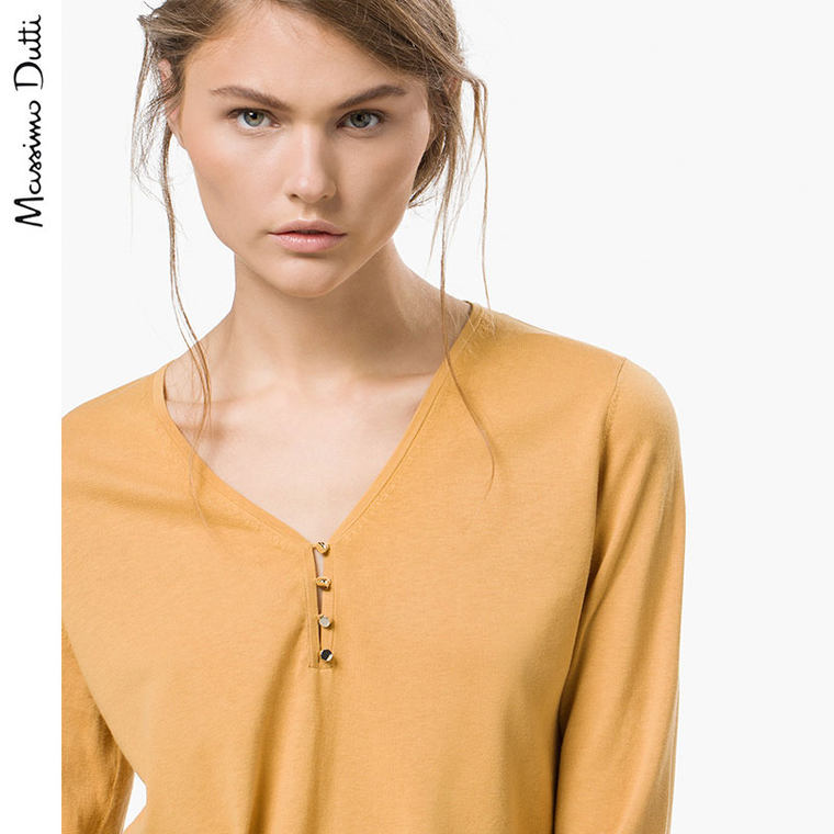 春夏特惠 Massimo Dutti 女装 纽扣 V 领针织衫 05701954644