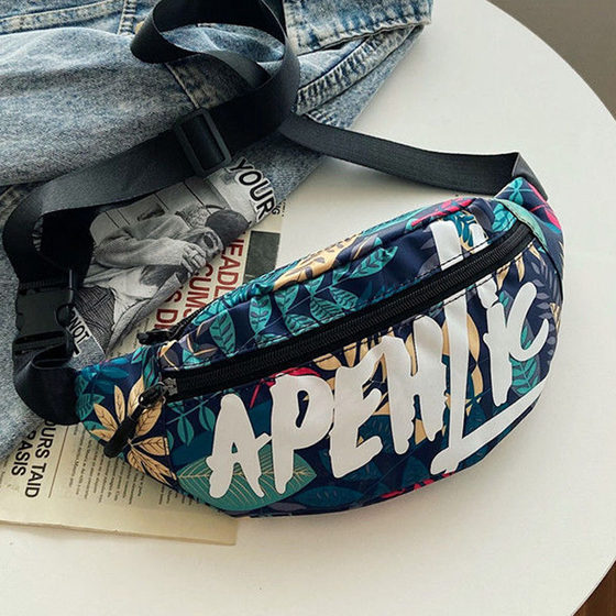 Large -capacity waist bag men's and women's youth sports run shoulder oblique cross -chest bag men's ins tide fashion chest bag Large -capacity waist bag men's and women's youth sports run shoulder oblique cross -chest bag men's ins tide fashion chest bag