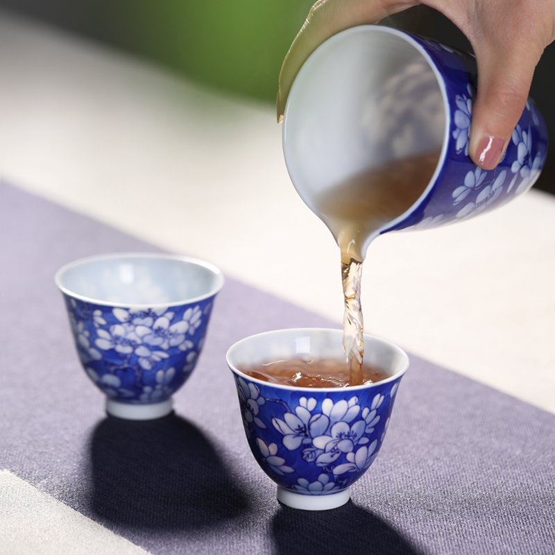 Mountain sound reasonable yulan sea blue and white hand draw together a cup of tea cup tea ware jingdezhen ceramic kung fu tea set