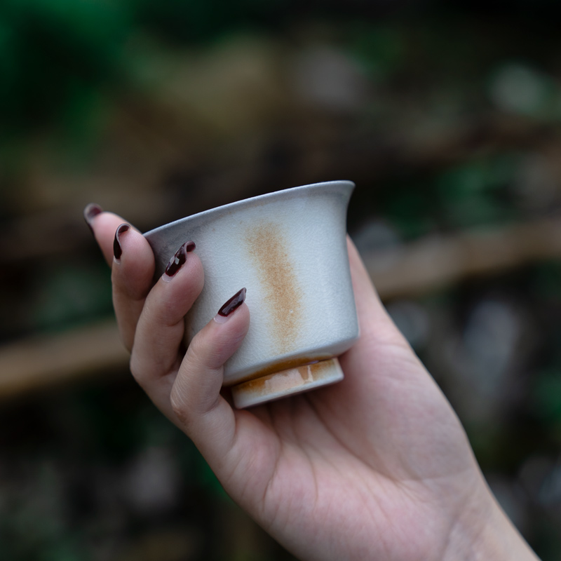 Mountain sound jingdezhen firewood cup 110 ml water chestnuts to burn natural dust naked checking high - end masters cup