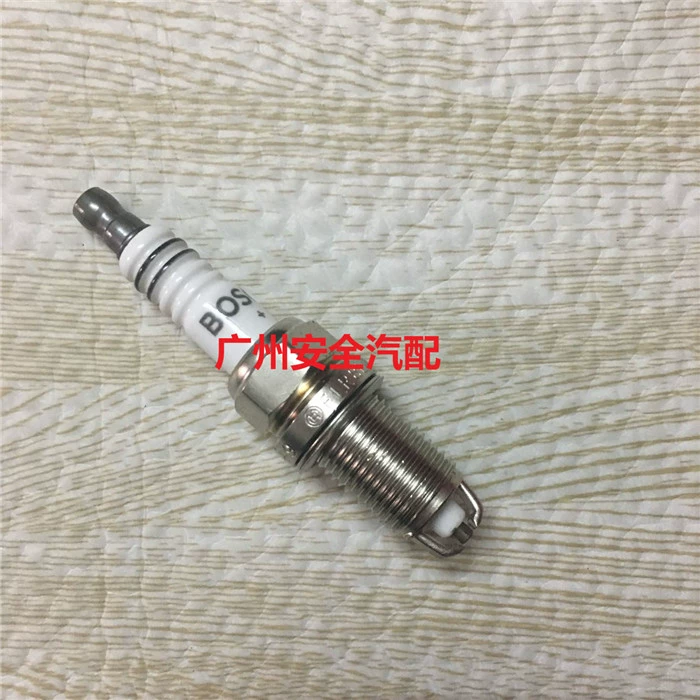 Opel 08-10 cũ Andhra 2.4 động cơ spark plug lửa miệng lửa Tsui lưỡng cực phụ tùng ô tô