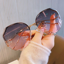 Sunglasses Women 2022 New Korean version Tide Fashion Seaside Sunglasses Womens Anti-UV Net Red Framed Glasses without frame