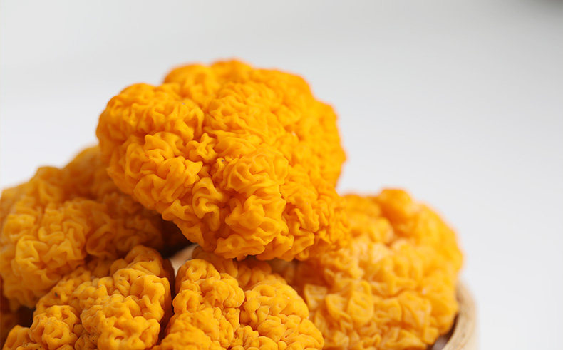 新鲜金耳菌云南金耳黄耳半野生黄金木耳金银耳活银耳黄耳菌黄木耳