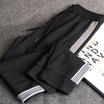 Fashion breath foreign trade factory tail goods cut drawing rope sports leisure slim knitted pants fashion casual pants men