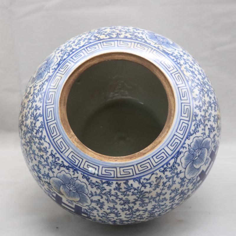 Blue and white tie up four various branches of the republic of China watermelon cover pot tea antiques no junk old goods porcelain retro furnishing articles