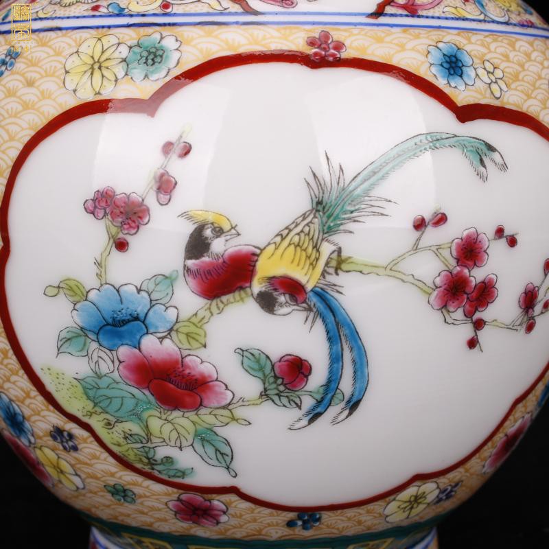 Jingdezhen imitation qianlong enamel painting of flowers and ears of the reward bottle sitting room decorated boutique antique antique Chinese penjing collection