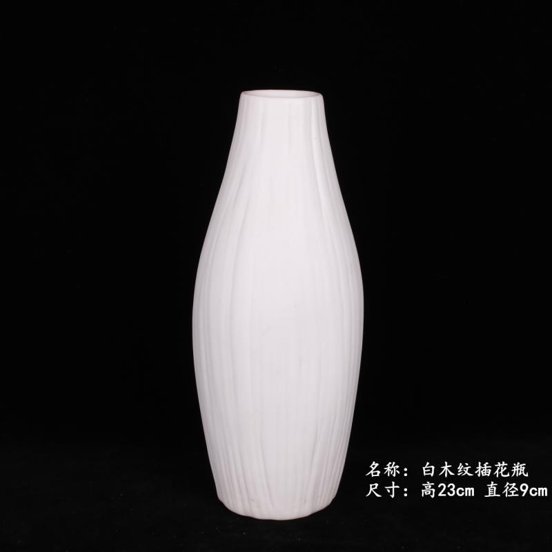 Jingdezhen white wood grain white porcelain flower hydroponics transshipment is lucky bamboo bamboo dried flowers sitting room desktop cabinet vase