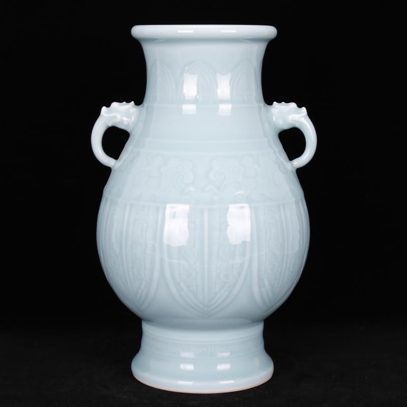 Jingdezhen imitation of the yongzheng emperor qianlong antique antique shadow blue glaze carving Chinese style restoring ancient ways vase household adornment furnishing articles