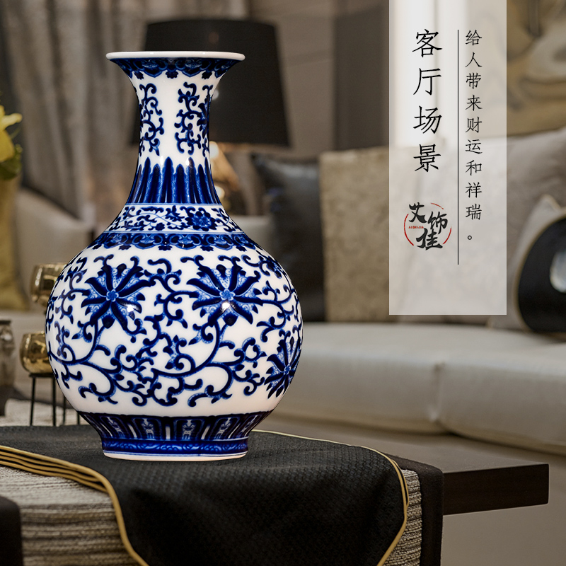 Jingdezhen ceramics, vases, flower arrangement sitting room adornment rich ancient frame furnishing articles furnishing articles of archaize of blue and white porcelain home decoration