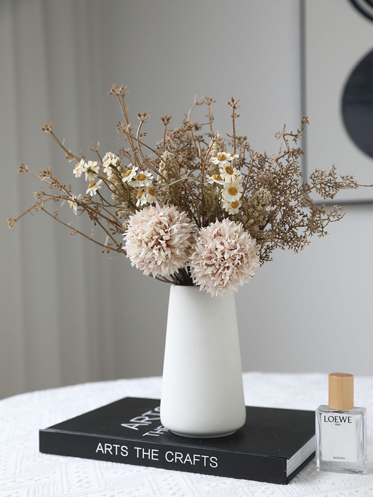 Little Daisy Chrysanthemum Artificial Bouquet Dried Flower and Fake Flower Furnishings Advanced Living Room Dining Table Floriculture Flower Arrangement Furnishings Ornaments