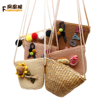2019 new fashion childrens messenger bag cute Korean version of the girl straw bag retro wild child coin purse