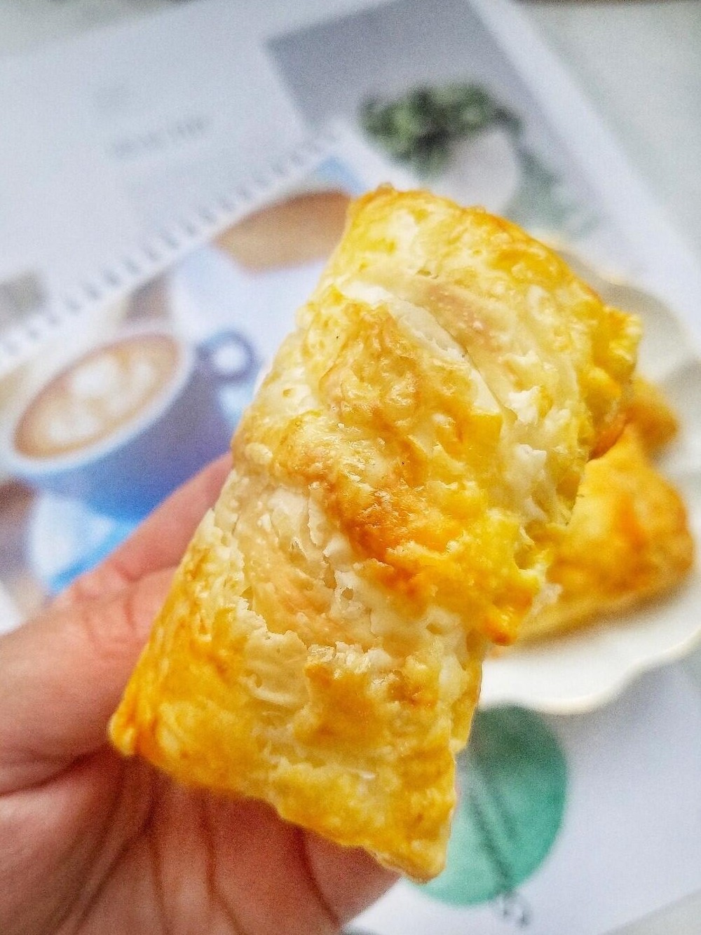 手抓饼版香蕉酥酥香软糯香气四溢