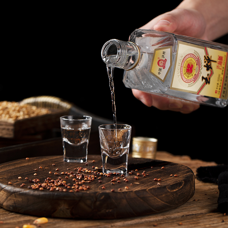 首届食品博览会金奖 玉蝉老酒 玉蝉大曲光瓶 39度浓香型白酒 500ml*2瓶 双重优惠折后¥29.9包邮 京东¥49.9/瓶