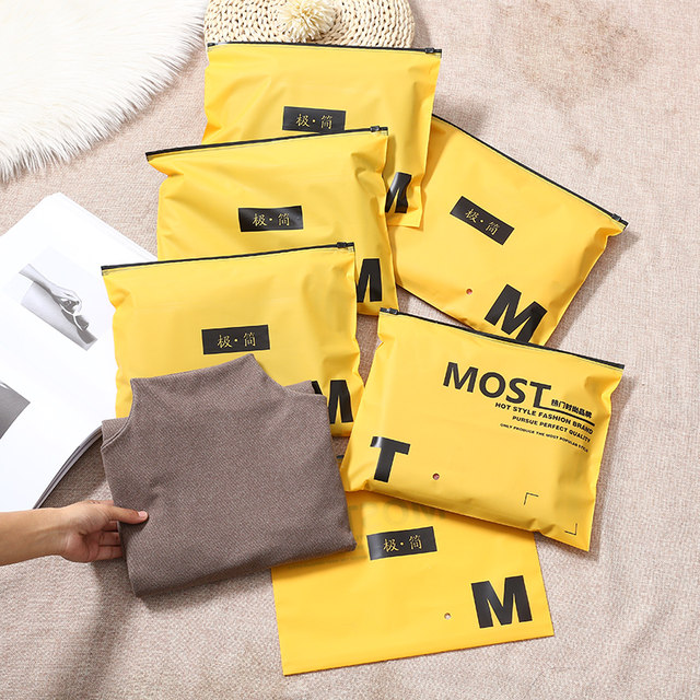 Cation shirt female Korean new autumn and winter high-elastic solid half high collar long-sleeved shirt wild warm sweater to keep warm Cation shirt female Korean new autumn and winter high-elastic solid half high collar long-sleeved shirt wild warm sweater to keep warm