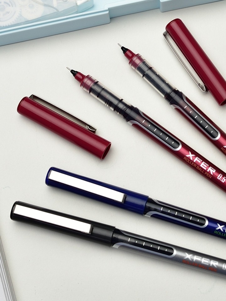 得力直液式走珠笔05mm黑色中性笔