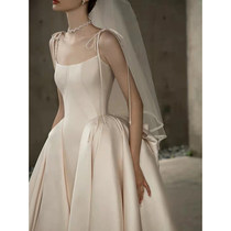 The new 2021 bridal host wedding dress on the satin side is out of the old woman retro greeting in the summer
