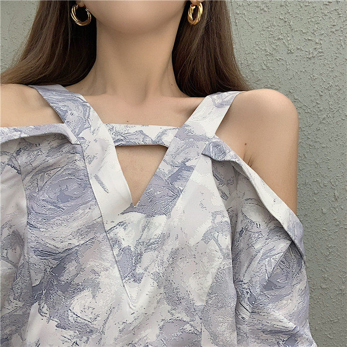 实拍 实价 小香肩吊带式印花一字肩上衣