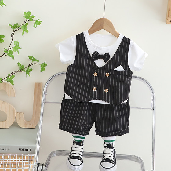 Feile brand boy summer suit short-sleeved suit children's handsome summer one-year-old dress two-piece set little children's treasure
Feile brand boy summer suit short-sleeved suit children's handsome summer one-year-old dress two-piece set little children's treasure