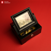 Witch Palace Palace Palace Photo Music Box Wood Enamel Baking Lacquer Octasonic Box Remembering Holiday Gifts Customizable Photos