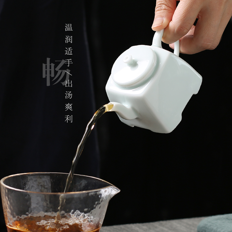 Jingdezhen up the fire which celadon manual kung fu single ceramic teapot household filtering little teapot