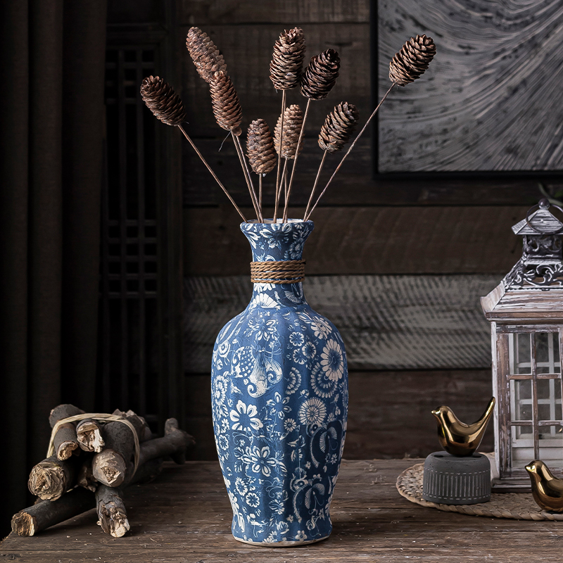 Creative dried flowers of jingdezhen blue and white vase continental Chinese style flower exchanger with the ceramics Taiwan crispy noodles flower arranging art restoring ancient ways furnishing articles