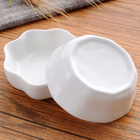 Japanese creative white vinegar sauce ceramic disc kitchen multipurpose sauce seasoning disc hotpot condiment small dishes,