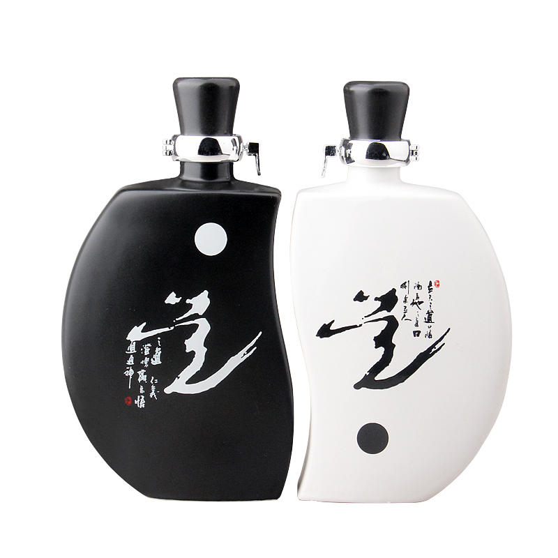 Jingdezhen ceramic bottle 1 catty creative tai chi suit seal small household wine pot liquor wine jar jar