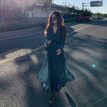 Autumn 2021 new womens French retro haute couture small fragrance underlay floral dress womens spring inner wear