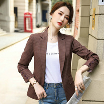 Plaid profile blazer women 2021 Spring and Autumn New Korean version of temperament casual slim small man short suit