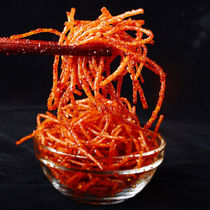 Sai a net red spicy spicy spice gift bag gluten snacks Hunan specialty childhood memories spicy snacks 125g