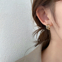 C- shaped earrings female Korean temperament retro harbor wind Hepburn silver sterling silver hypoallergenic 925 silver earrings advanced atmosphere