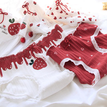 (5pcs)“Berry heart berry lungs double happiness Sweet wooden ear side strawberry briefs cotton crotch
