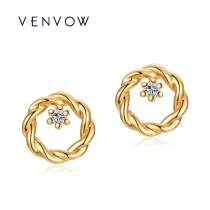 Interwoven 18k Gold Twist Twist Circle Earrings Female Rose Gold Insert Diamond Earrings Minimalist Temperament