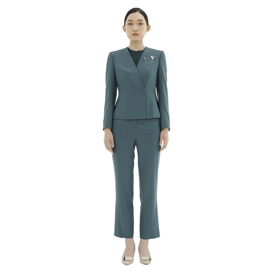 D Wear Braffin brand new autumn casual pants for women's suit pants straight-leg small feet nine-point design pants
D Wear Braffin brand new autumn casual pants for women's suit pants straight-leg small feet nine-point design pants