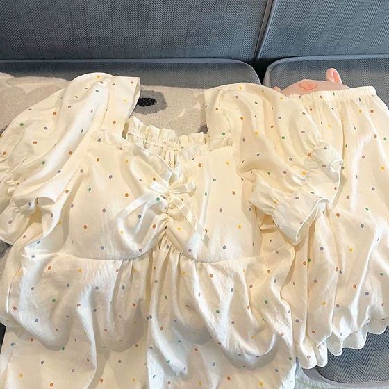 여름에 여성을위한 가슴 패드 잠수함이있는 한국 색 폴카 점이 새로운 짧은 슬라이드 반바지 달콤한 인터넷 유명인 학생 기숙사 홈 여름에 여성을위한 가슴 패드 잠수함이있는 한국 색 폴카 점이 새로운 짧은 슬라이드 반바지 달콤한 인터넷 유명인 학생 기숙사 홈