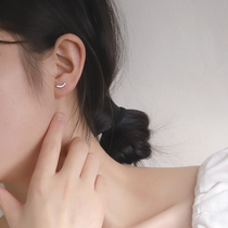 Sleeping without picking up a Smile ear nail woman Jane about small temperament cool Wind 2022 New wave earrings raising earholes