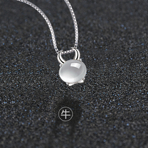 Sterling silver s925 twelve Zodiac life year cow pendant collarbone necklace female light luxury transport birthday gift for girlfriend