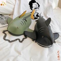 Mini small bag female 2021 New Korean version of personality foreign style shark shoulder oblique cross cute honey trampoline bag