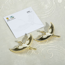 Black-necked Crane National Trendy Alloy Butterfly Buckle Decorative Badge Brooch