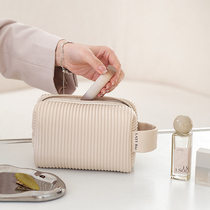 Makeup Pack portable womens superior sense 2022 new ultra-fire high face value Cosmetics containing travel lipstick