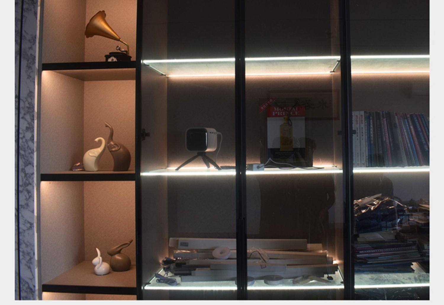 发光玻璃层板橱柜感应玻璃层板灯条夹酒柜展示民宿柜隔板灯带内嵌