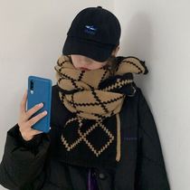 Fashion 2021 New Plaid Scarves Womens Autumn Winter Han Edition 100 Hitch Students Warm Knit Wool Thread Round Neck Male Tide