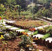 Garden fence Fence Small fence Courtyard Lawn yard Flower rack fence Gardening garden can be inserted soil decoration
