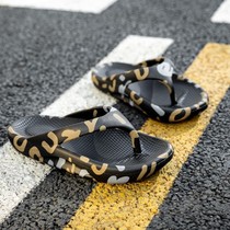 Herringbone Slippers Man Trend Personality Trendy Outside Wearing Beach Sandal Sandals Soft-bottom Couple Slippers for men and women thick bottom